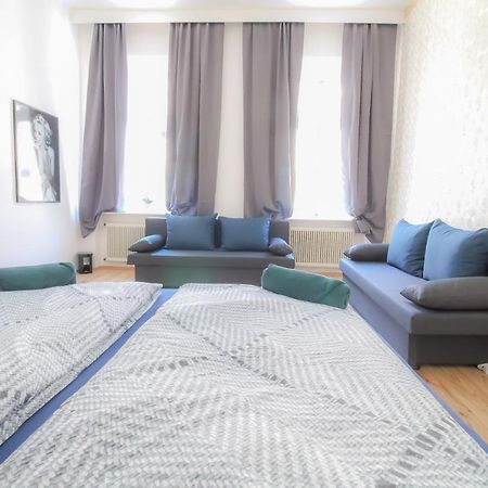 Ss Family 3 Bedroom Apartment In Praterstern Area Dw8 Vienna Exterior photo